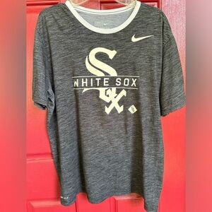 Nike Dri-Fit XL White Sox heathered gray tee shirt